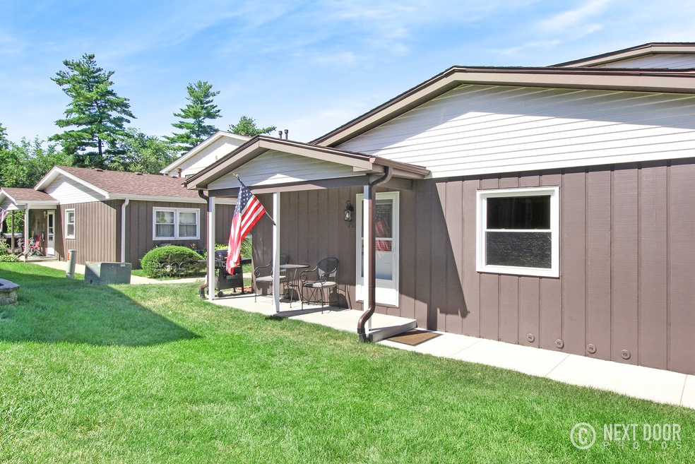 Welcome Home! Freshly painted exterior. All newer 