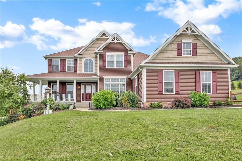 39 Avignon Ct, Penn Township, PA 19506 - photo 1