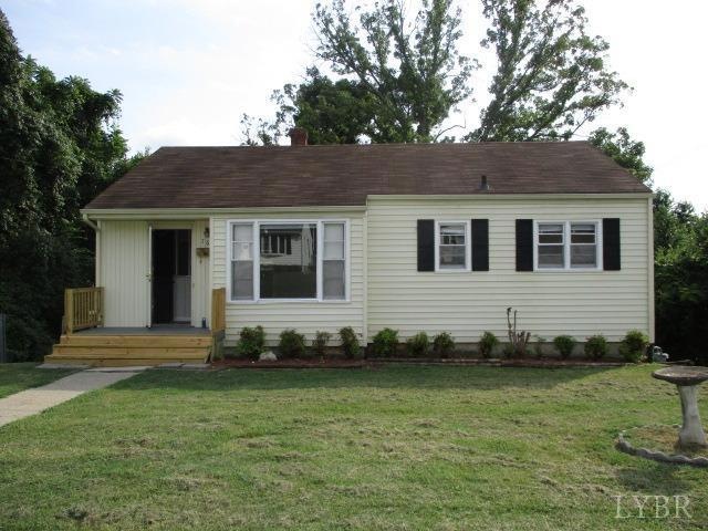 762 Crestwood Cir, Lynchburg, VA 24502 - photo 1