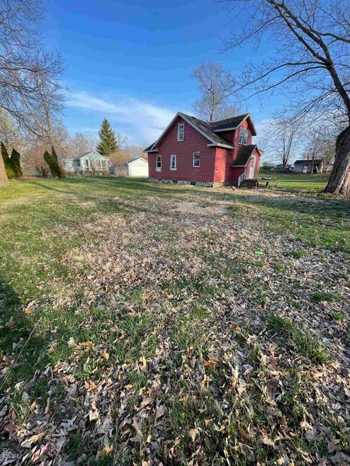 7734 N Kickapoo Rd, Walkerton, IN 46574 - photo 1