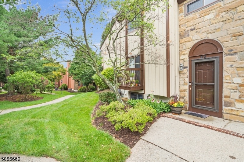 90 Nottingham Square, Hackettstown, NJ 07840 - photo 1