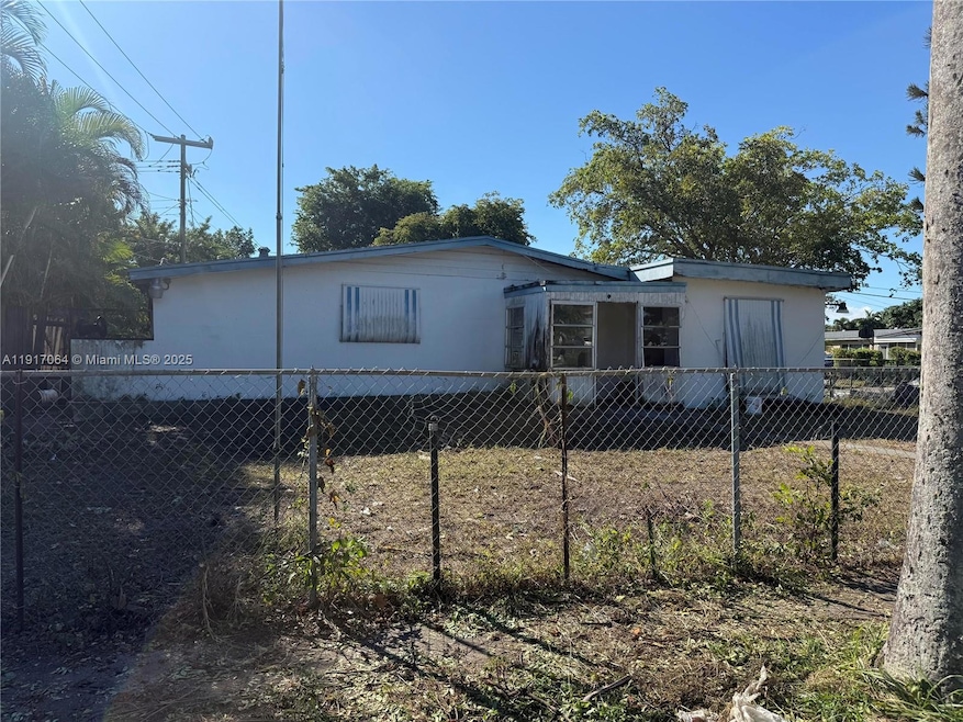 5770 SW 38th Ct, Davie, FL 33314 - photo 1