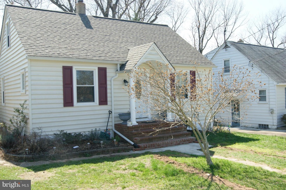 201 Sycamore Rd, Curtis Bay, MD 21226 - photo 1