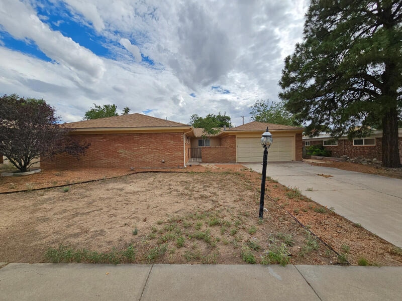 12208 Eastridge Dr NE, Albuquerque, NM 87112 - photo 1
