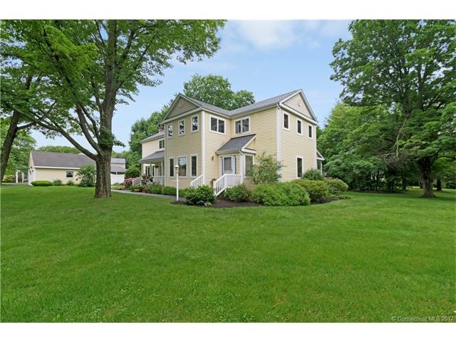 Beautiful Townhouse in Granby