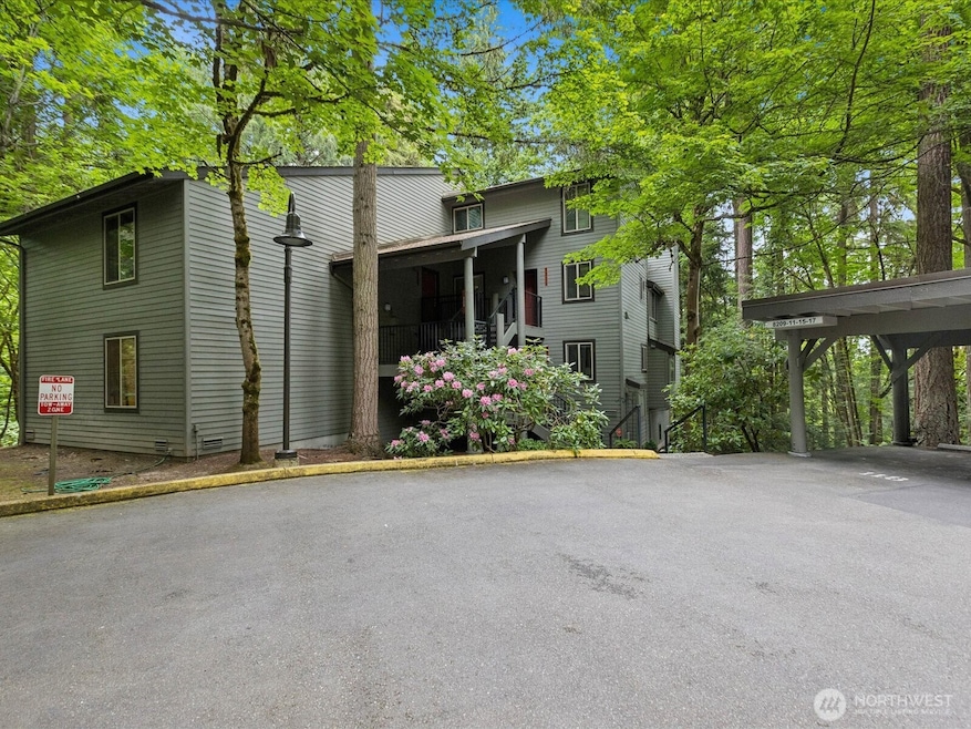 For Sale $575,000 • Co-Listing Agent
