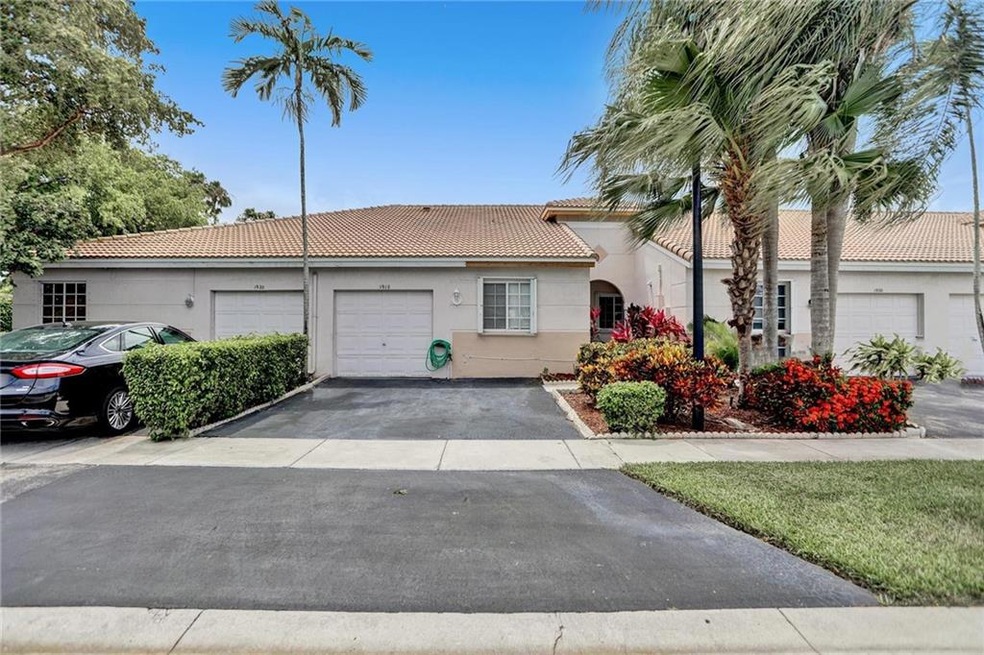 1910 SW 118th Ave unit 1910, Miramar, FL 33025 - photo 1
