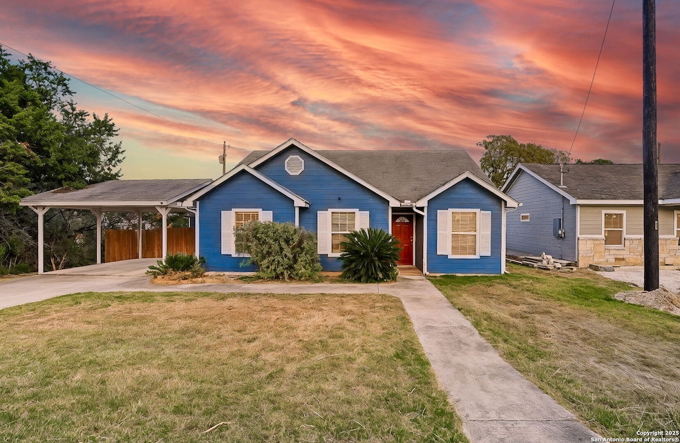 1150 Green Hill Dr, Canyon Lake, TX 78133 - photo 1