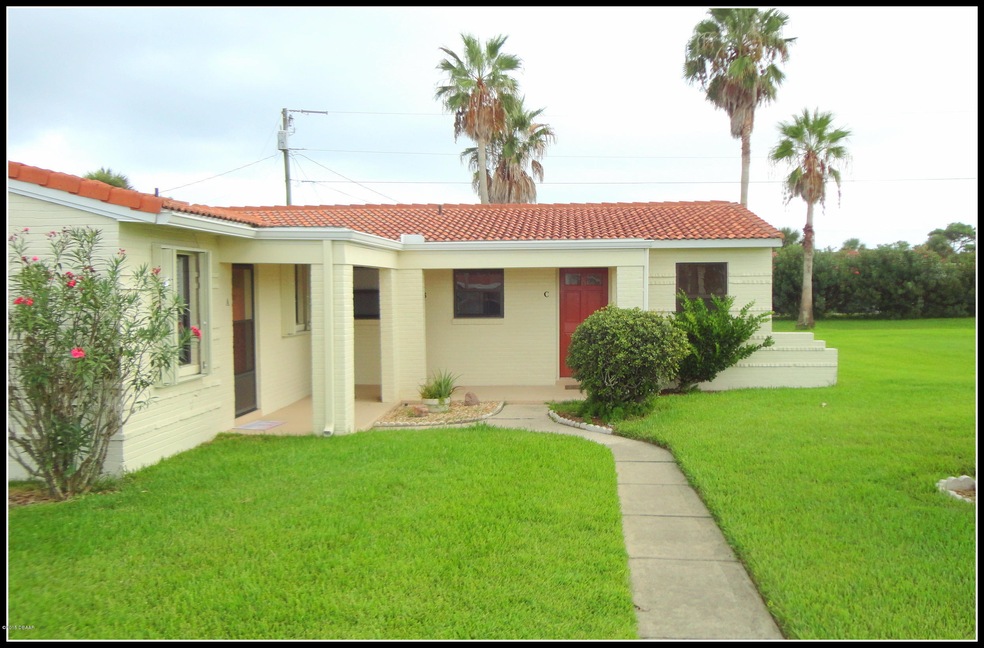 Villa C