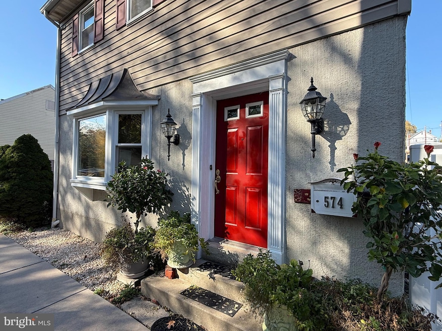 574 E Front St, Marietta, PA 17547 - photo 1