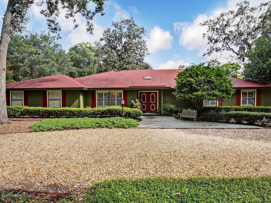 5217 Ortega Oaks Ln, Jacksonville, FL 32210 - photo 1