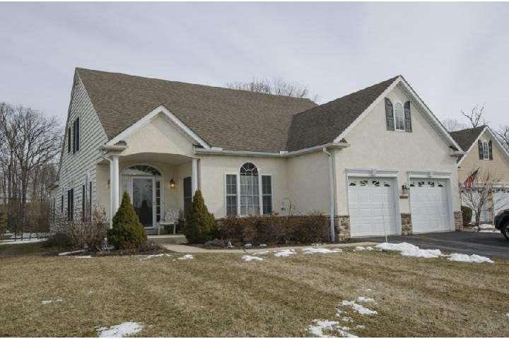 924 Emerald Downs, Garnet Valley, PA 19060 - photo 1