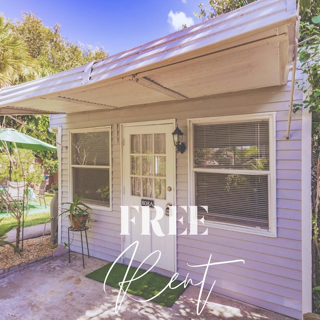 808 N Palmway unit A, Lake Worth, FL 33460 - photo 1