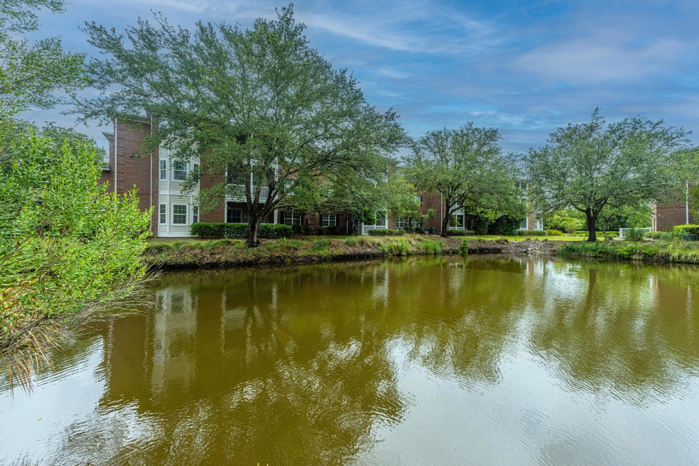 1605 Cambridge 1