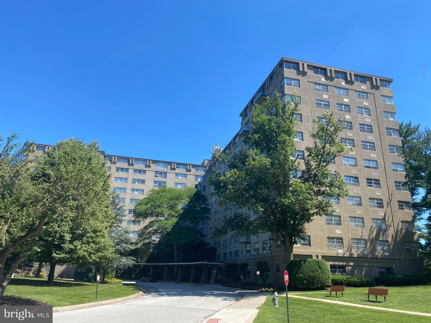 Radnor House unit 1011, Bryn Mawr, PA 19010 - photo 1