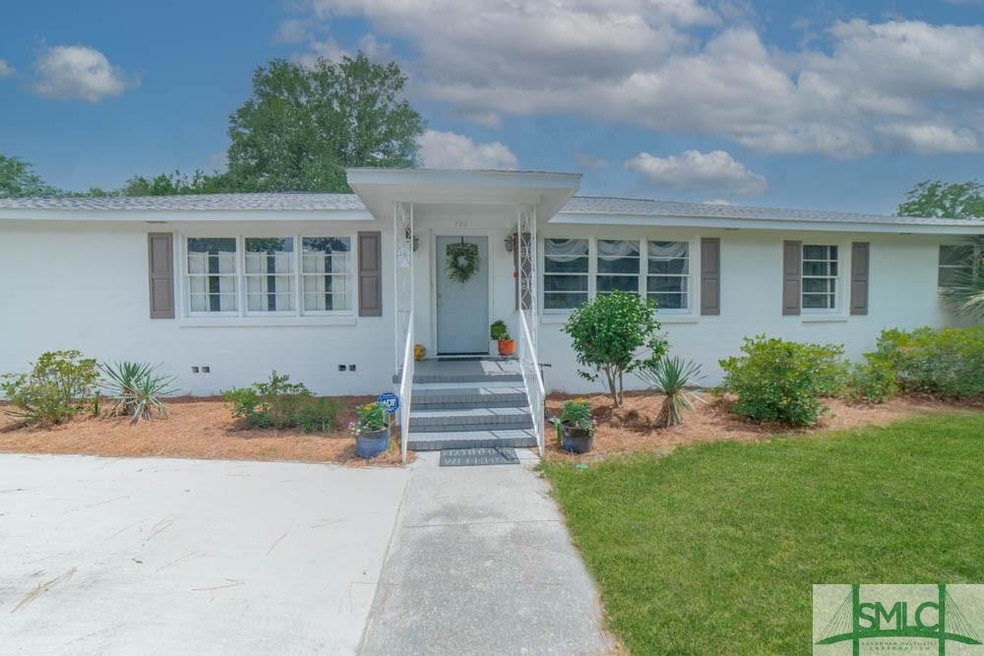 722 E 57th St, Savannah, GA 31405 - photo 1