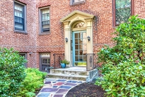 12 Ware St unit 34, Cambridge, MA 02138 - photo 1