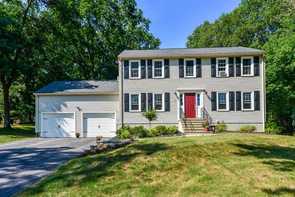 80 Skyline Dr, Franklin, MA 02038 - photo 1