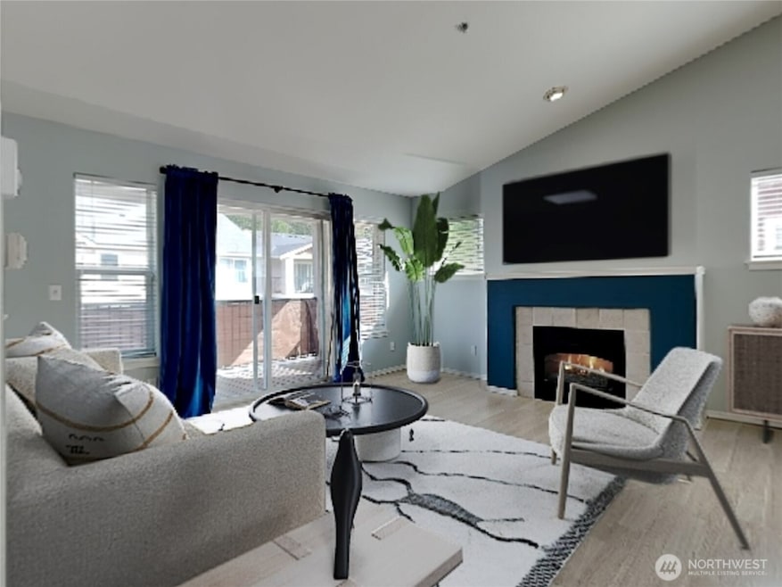 2176 Palisade Blvd unit F-3, Dupont, WA 98327 - photo 1