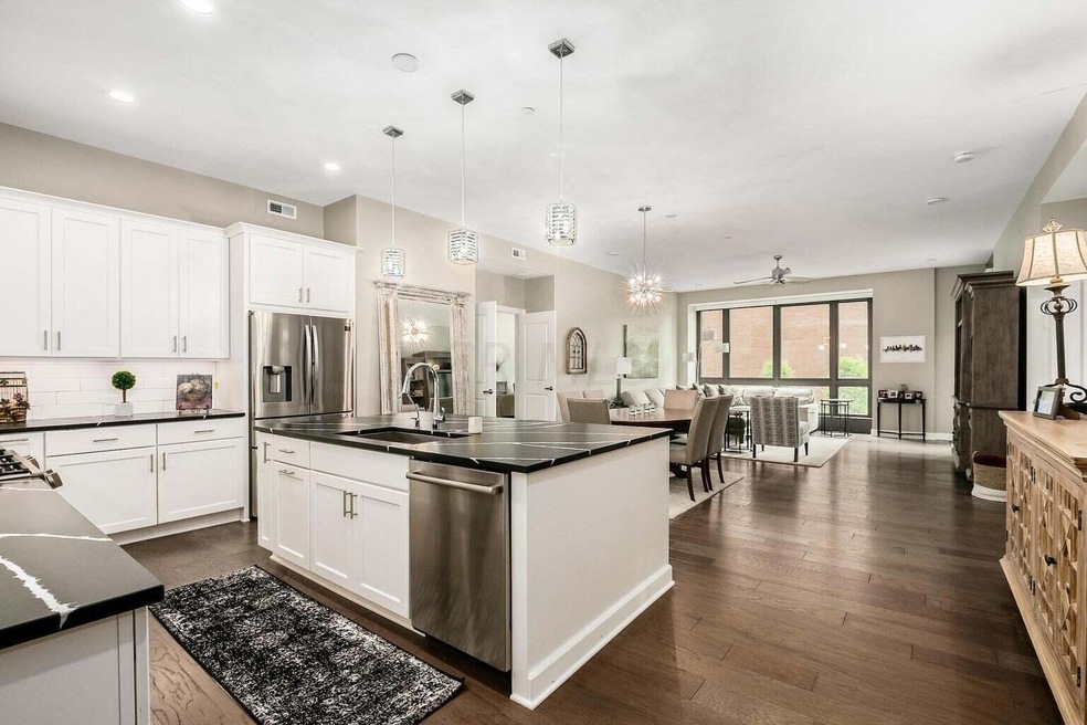 250 W Spring St Unit 232, Columbus, OH 43215 MLS 223038634