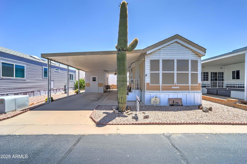 111 Greenfield 405 Front