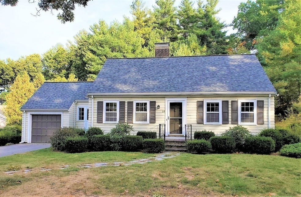 37 Pilgrim Way, East Walpole, MA 02032 - photo 1