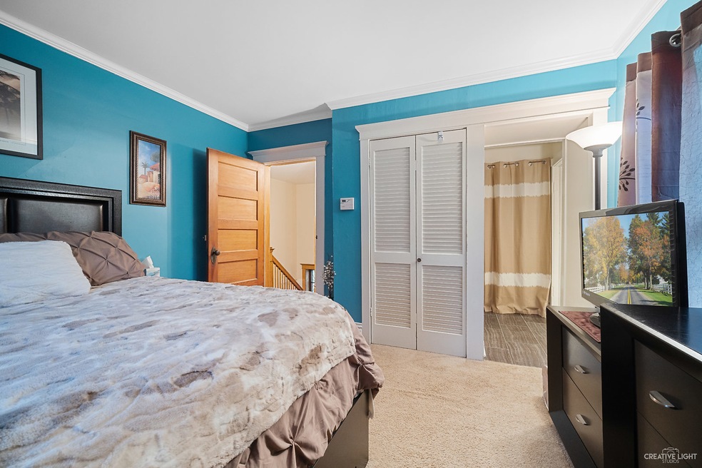 833 N Spring St, Elgin, IL 60120 - photo 1