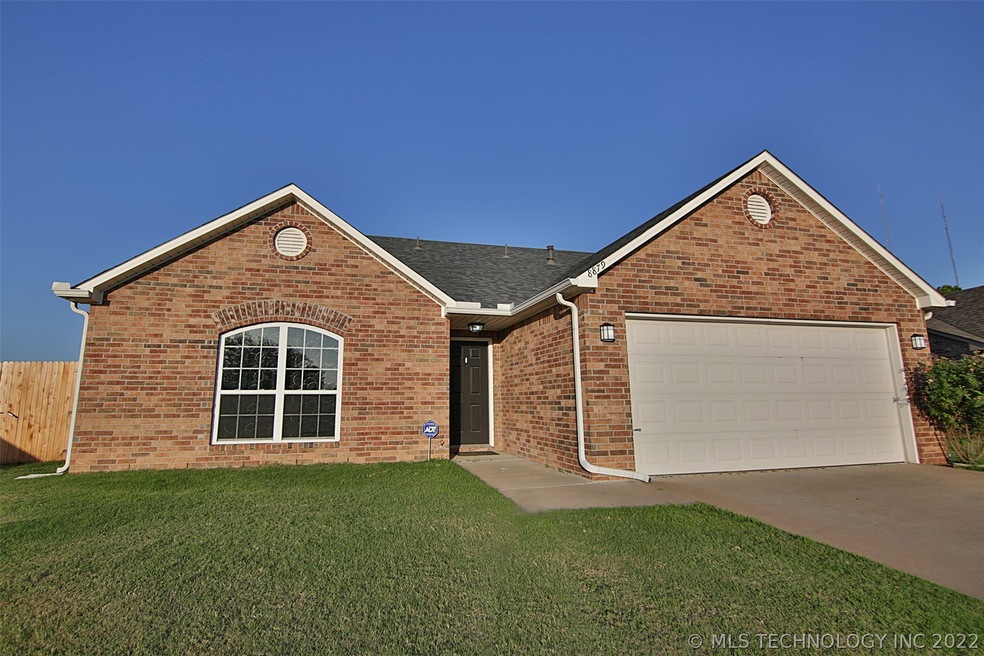 8879 S 261st East Ave, Broken Arrow, OK 74014 - photo 1
