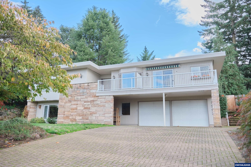 1992 Summit Ave NW, Salem, OR 97304 - photo 1