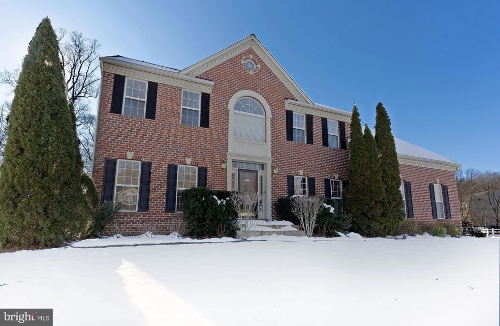 8004 Overfield Ct, Bowie, MD 20715 - photo 1