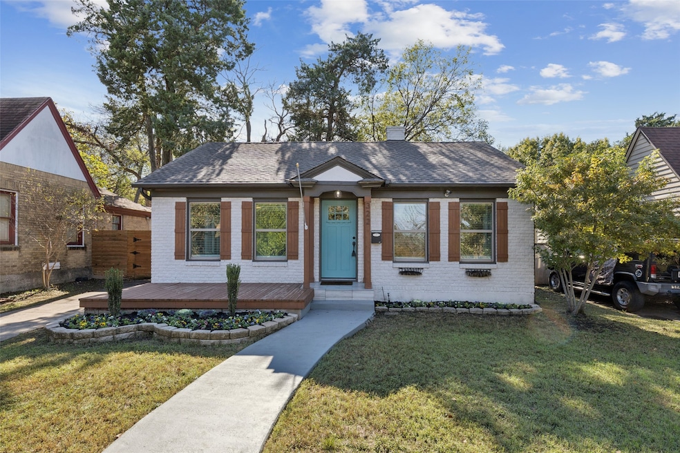 322 Beckleywood Blvd, Dallas, TX 75224 - photo 1