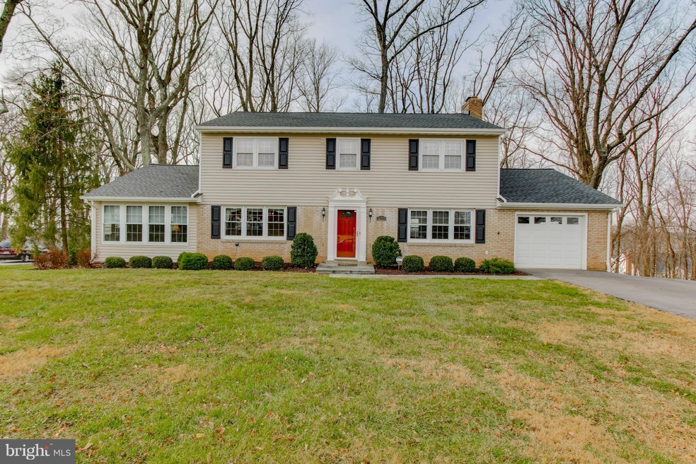 22720 Ridge Rd, Germantown, MD 20876 - photo 1