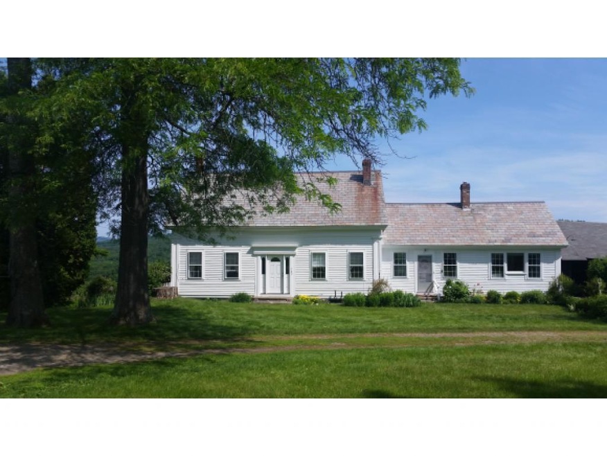 562 River Rd, Westmoreland, NH 03467 - photo 1