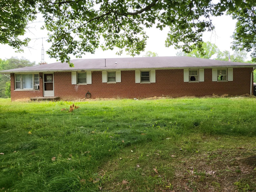 10200 Gore Greendale Rd, Logan, OH 43138 - photo 1