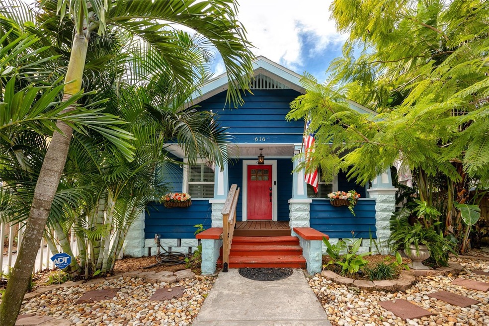 616 15th St N, Saint Petersburg, FL 33705 - photo 1