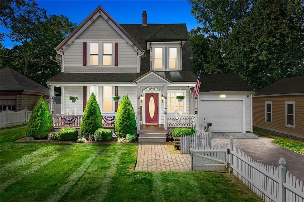 17 Bernice Ave, Woonsocket, RI 02895 - photo 1