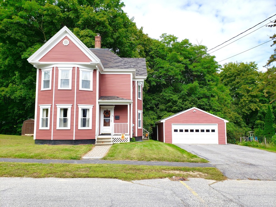 41 Fern St Front View
