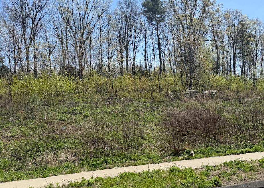 For Sale $137,000 • Co-Listing Agent