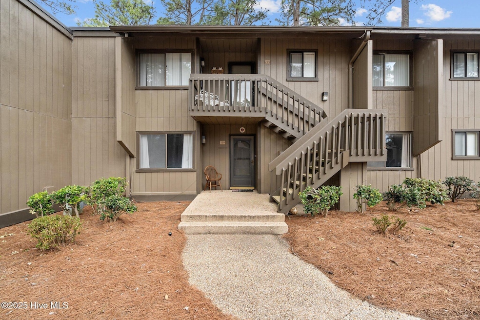 109 Golf Terrace