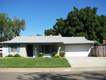 Wow!!! What Curb Appeal......