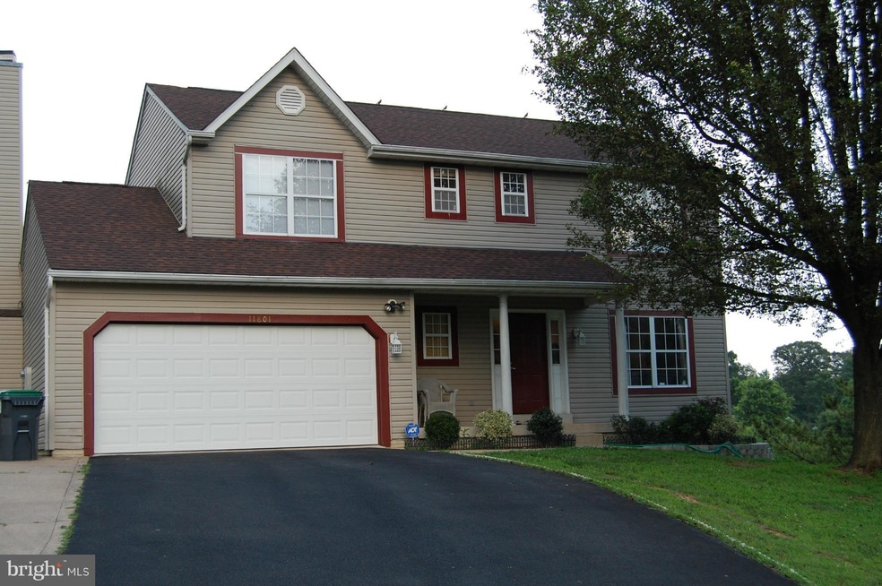 11801 Clarence Dr, Fredericksburg, VA 22407 - photo 1