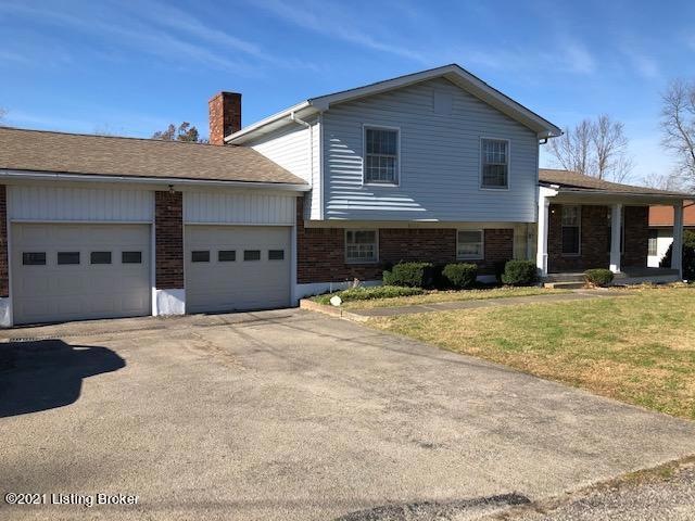 8312 Smyrna Pkwy, Louisville, KY 40228 - photo 1