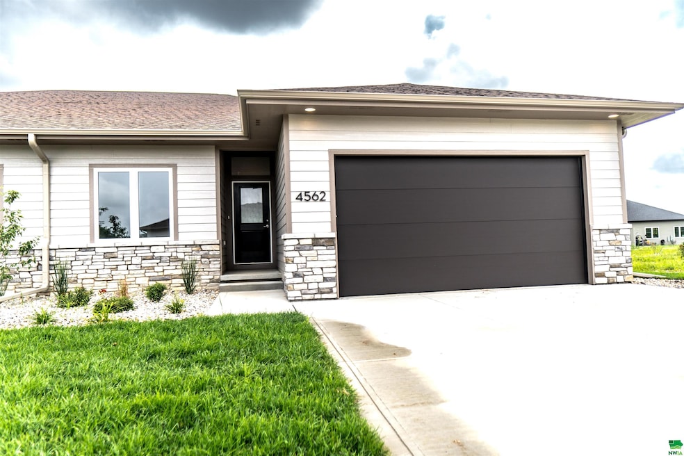 Sold $349,000