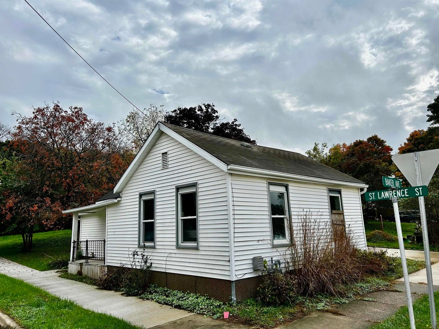 201 St Lawrence St, Decorah, IA 52101 - photo 1