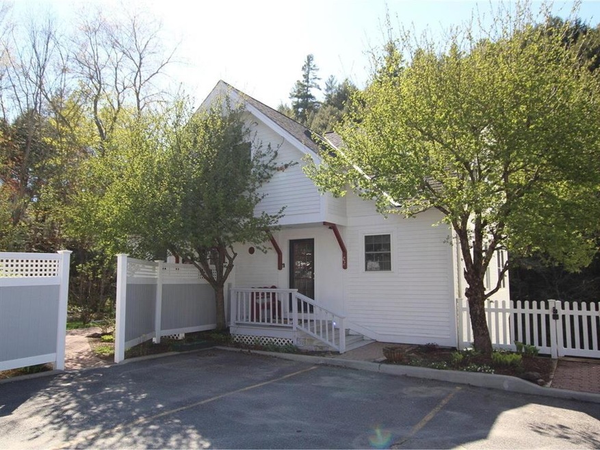 118 S Main St unit C2, Stowe, VT 05672 - photo 1
