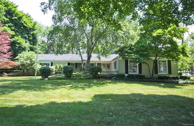 Welcome to 6085 Crabtree Road!