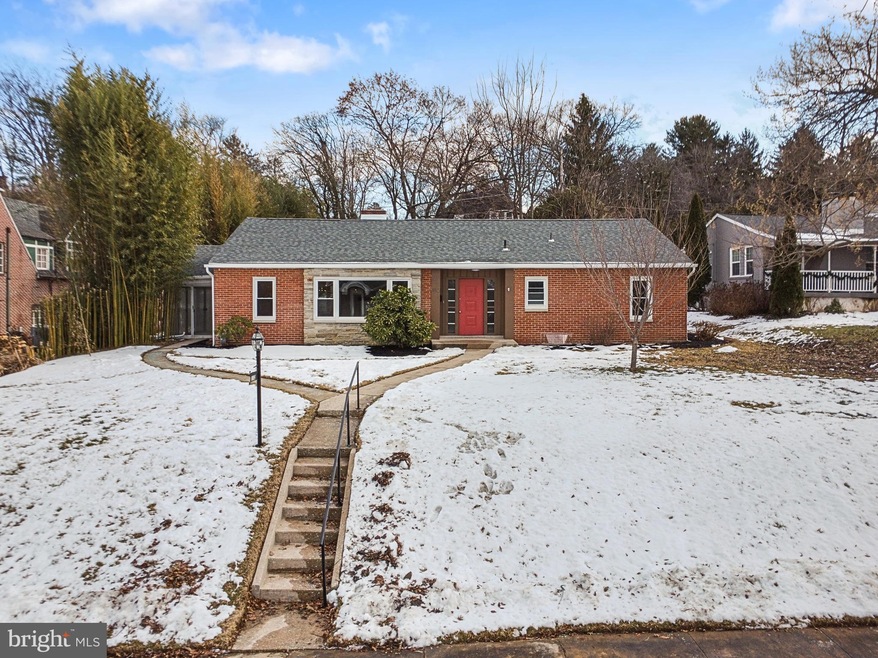 112 Irving Rd, York, PA 17403 - photo 1