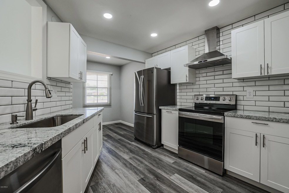 17325 N Del Webb Blvd, Sun City, AZ 85373 - photo 1