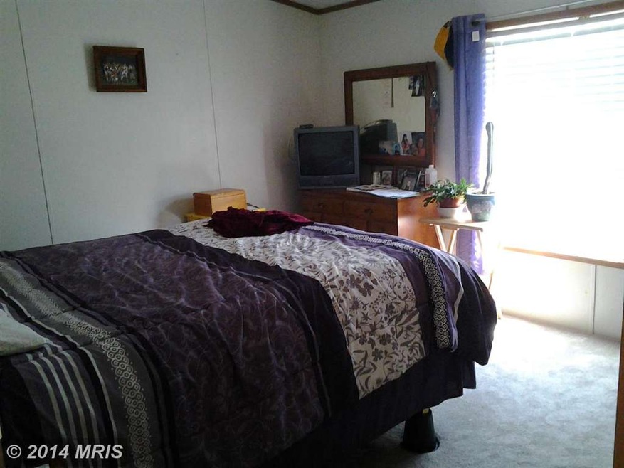 269 Janet Dr, Lothian, MD 20711 - photo 1