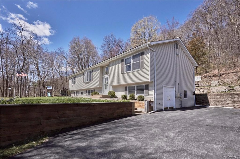 550 Kirbytown Rd, Middletown, NY 10940 - photo 1